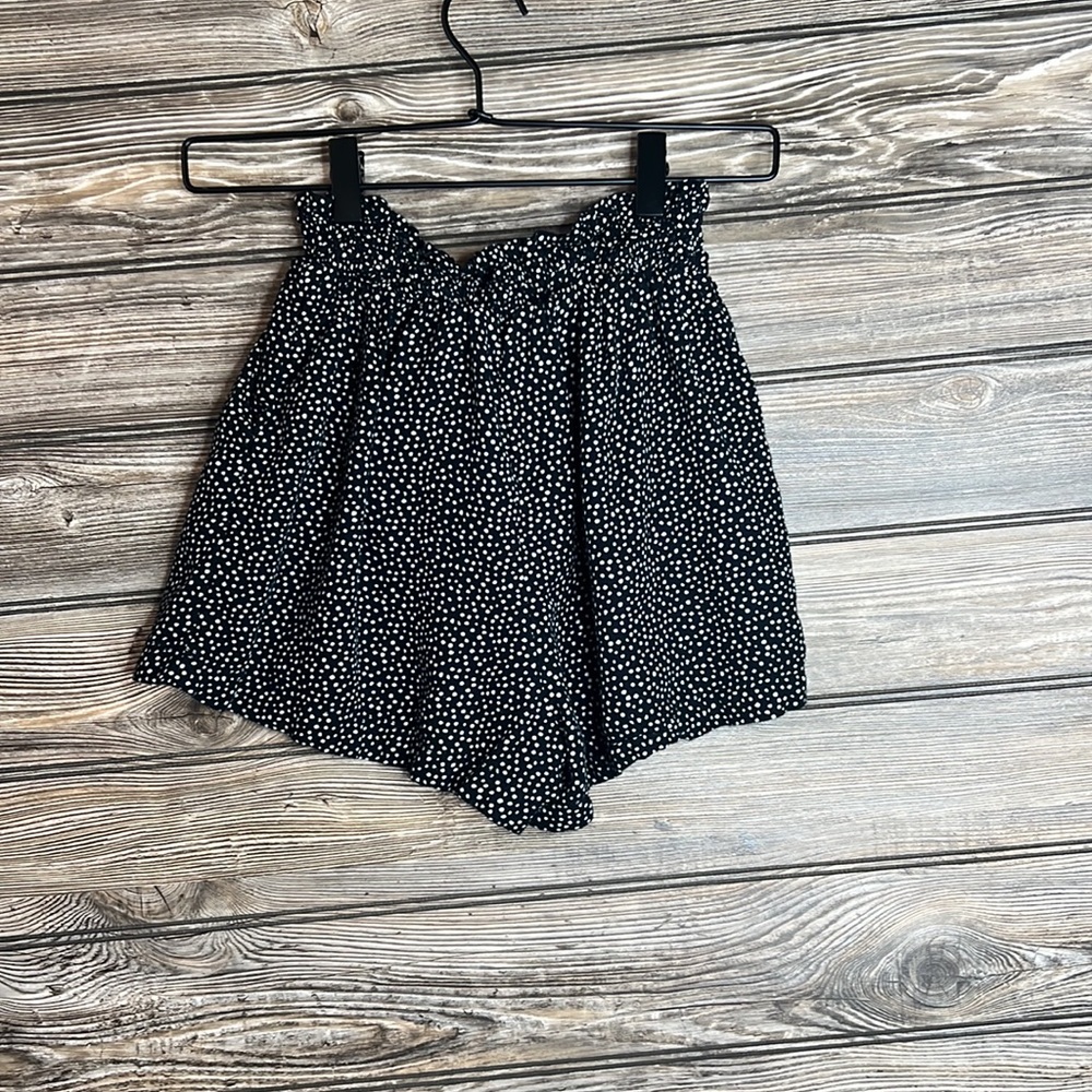 Hollister Women’s Shorts - Picture 2 of 5